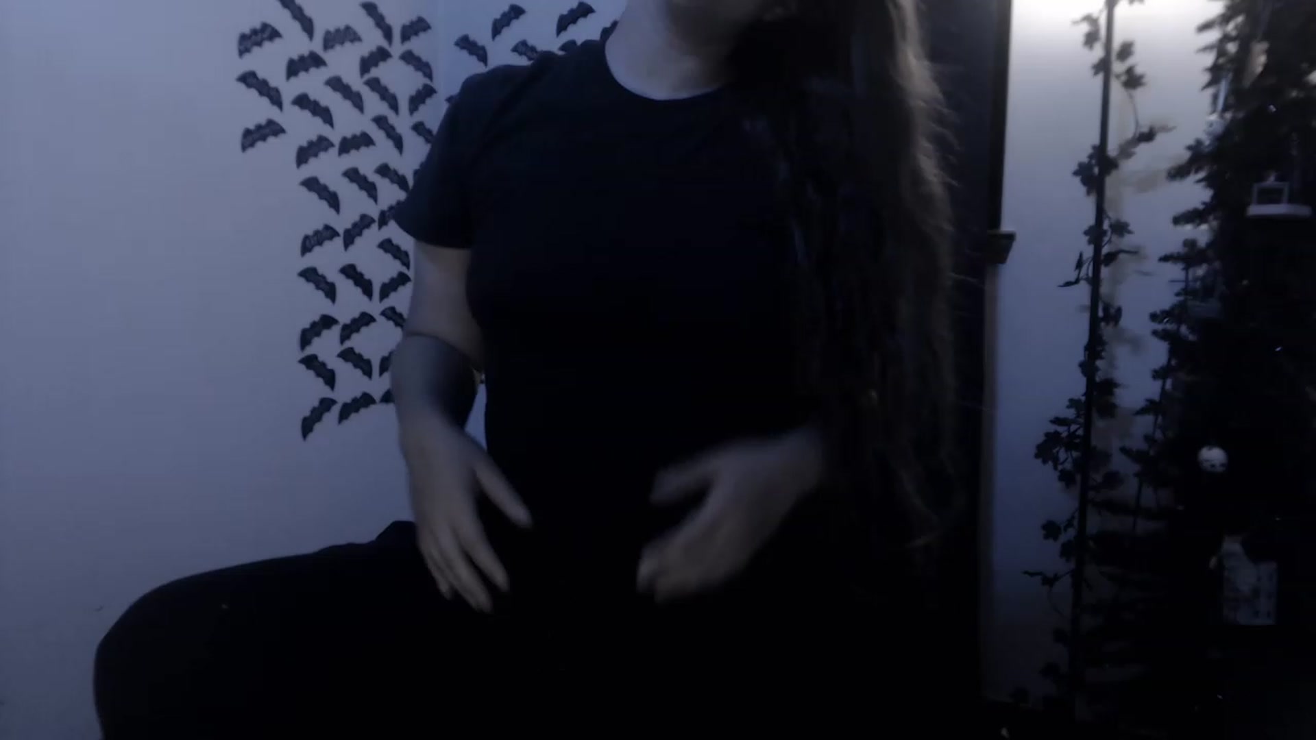Gallery image thumbnail from LadyMarceline's myfreecams stream on, 06/21/2023, 05:45 image 16 of 20