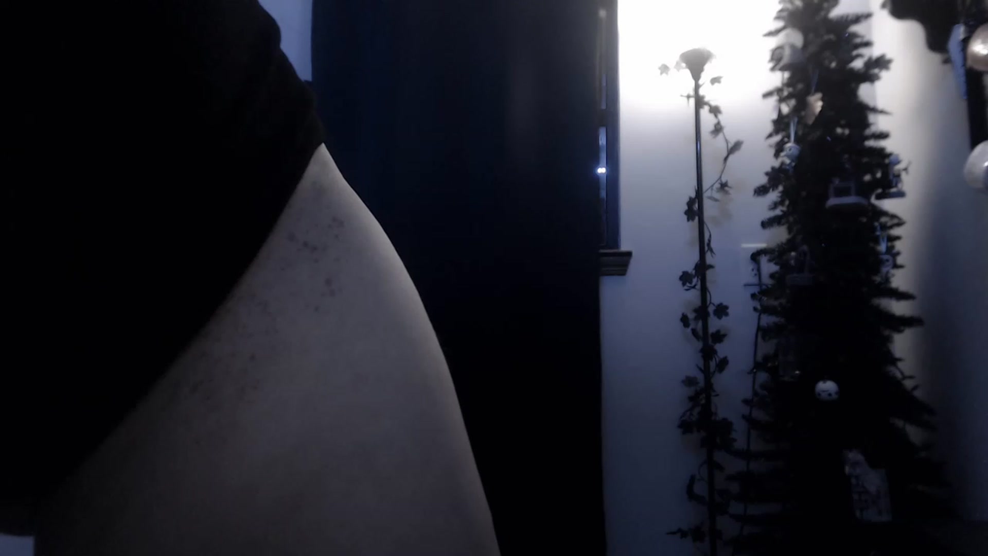 Gallery image thumbnail from LadyMarceline's myfreecams stream on, 07/06/2023, 06:04 image 12 of 20