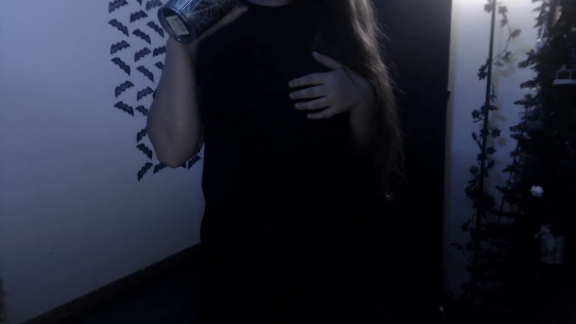 Gallery image thumbnail from LadyMarceline's myfreecams stream on, 08/01/2023, 05:27 image 11 of 20