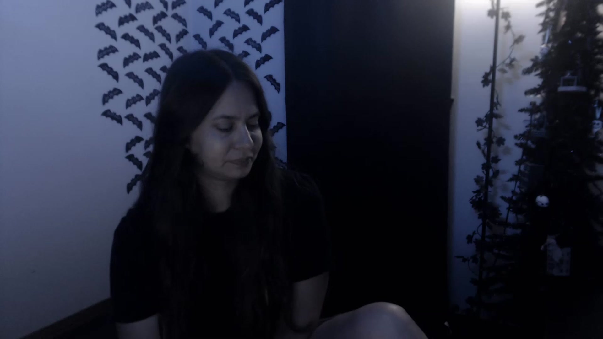 Gallery image thumbnail from LadyMarceline's myfreecams stream on, 08/06/2023, 05:47 image 17 of 20