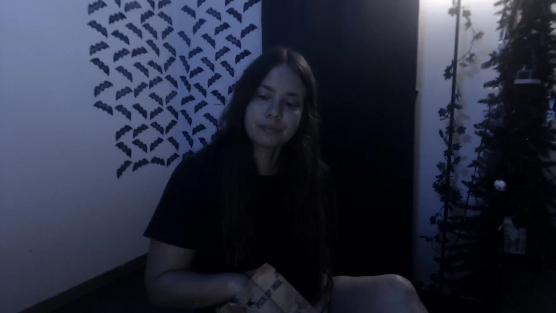 Gallery image thumbnail from LadyMarceline's myfreecams stream on, 08/09/2023, 05:35 image 12 of 20
