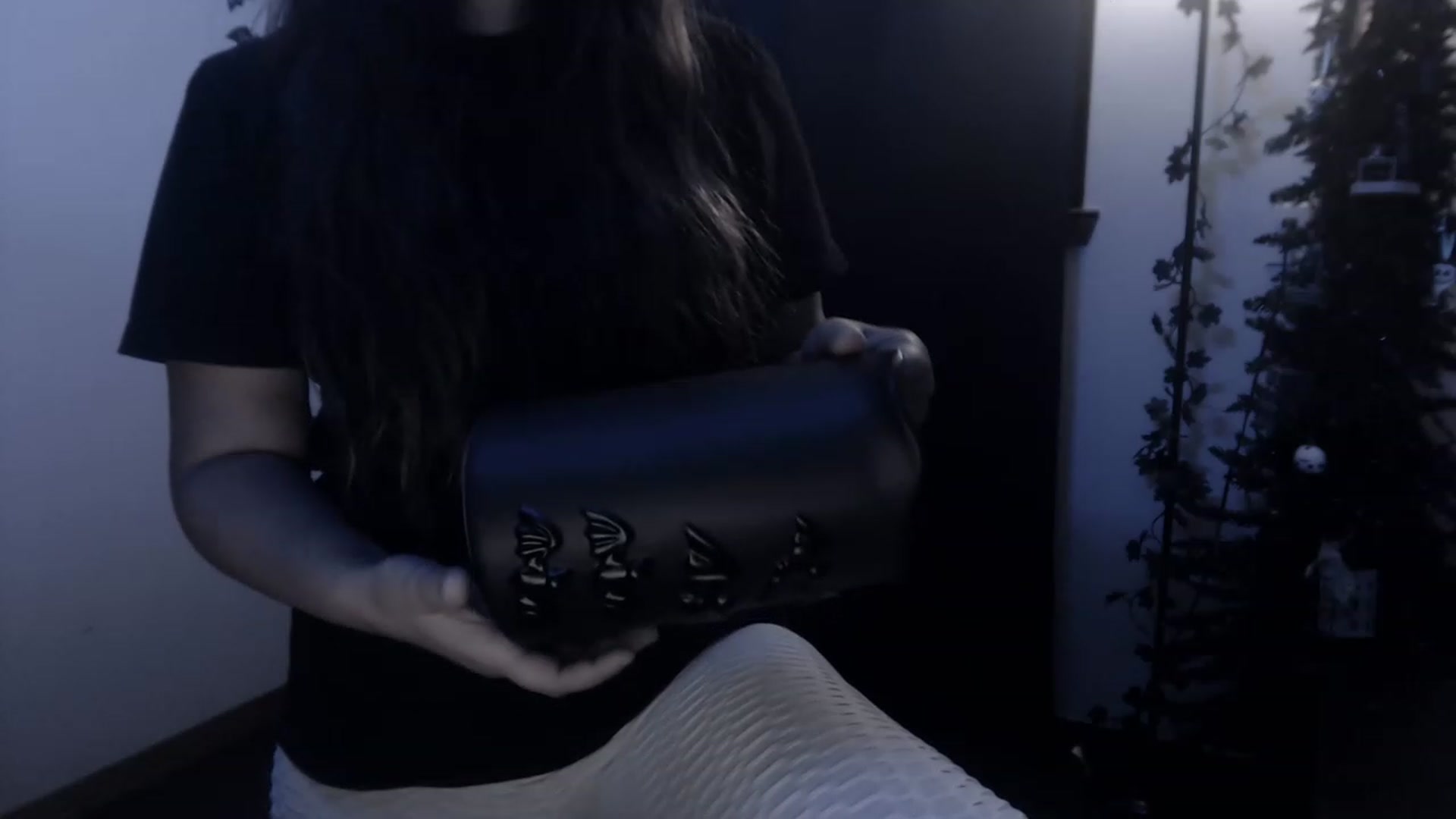 Gallery image thumbnail from LadyMarceline's myfreecams stream on, 08/19/2023, 05:22 image 11 of 20
