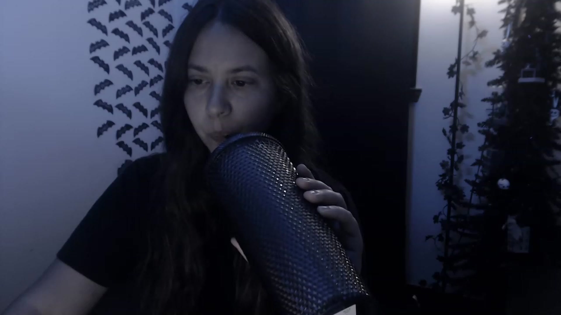 Gallery image thumbnail from LadyMarceline's myfreecams stream on, 08/19/2023, 07:16 image 17 of 20