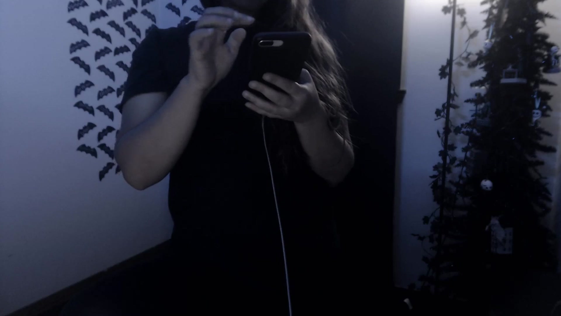 Gallery image thumbnail from LadyMarceline's myfreecams stream on, 09/24/2023, 05:30 image 3 of 20