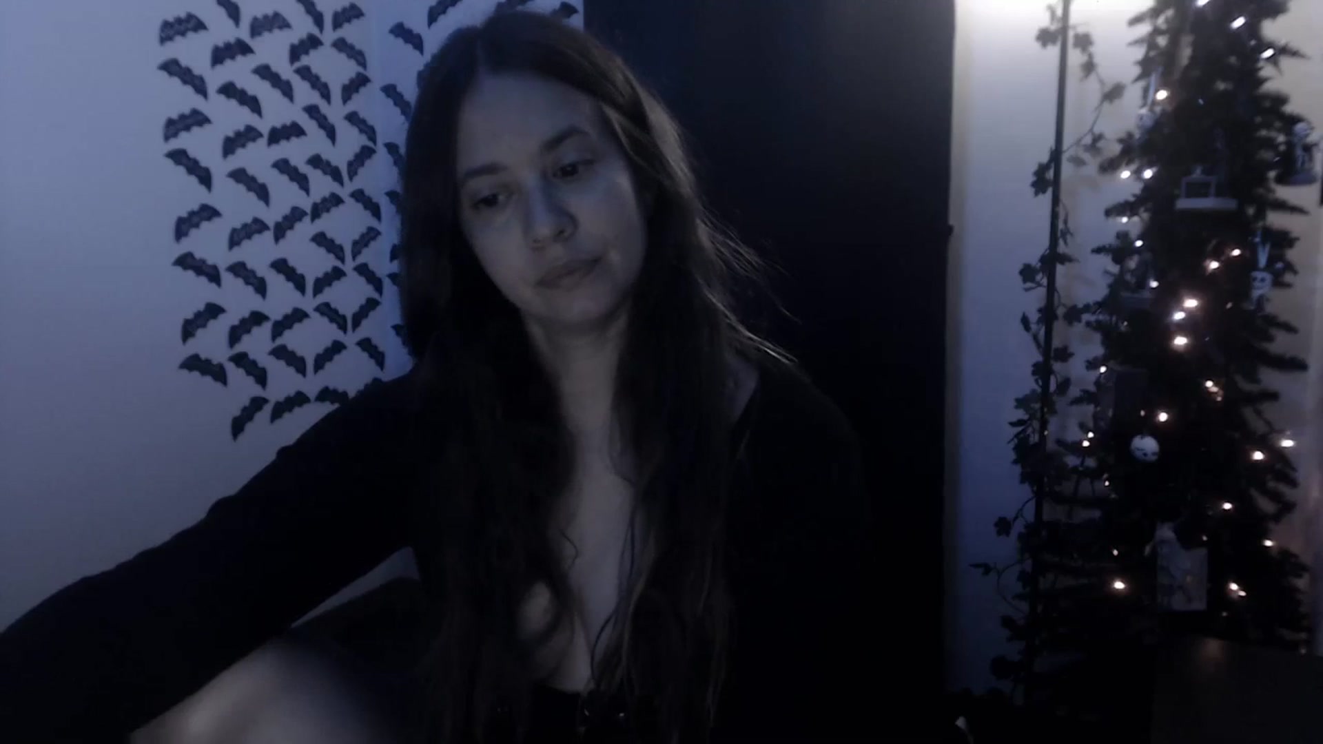 Gallery image thumbnail from LadyMarceline's myfreecams stream on, 10/08/2023, 05:33 image 15 of 20