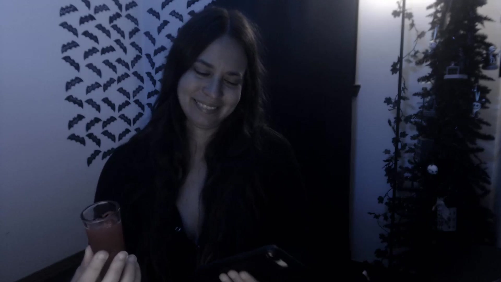 Gallery image thumbnail from LadyMarceline's myfreecams stream on, 10/17/2023, 05:31 image 4 of 20