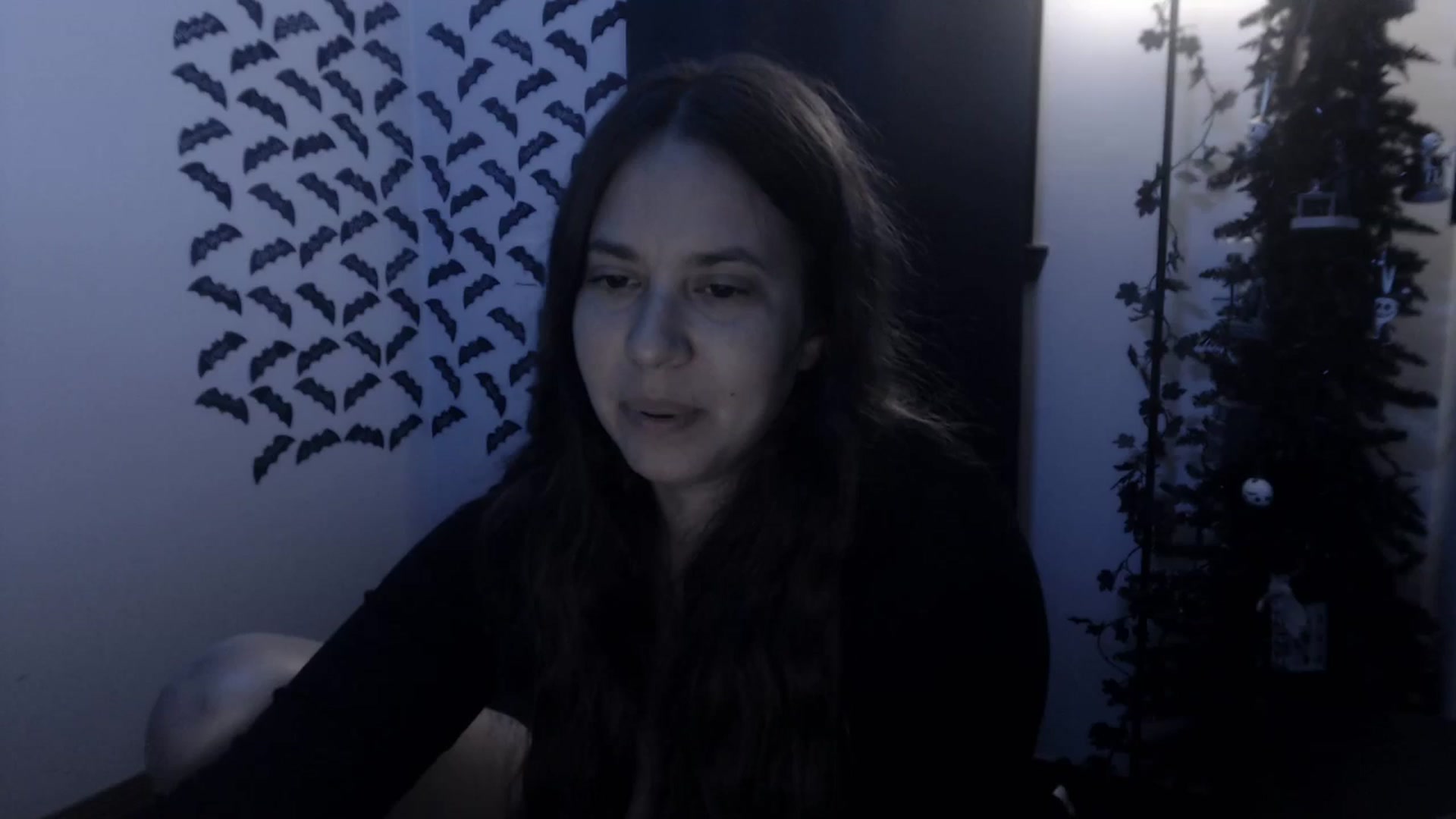 Gallery image thumbnail from LadyMarceline's myfreecams stream on, 10/17/2023, 05:31 image 6 of 20