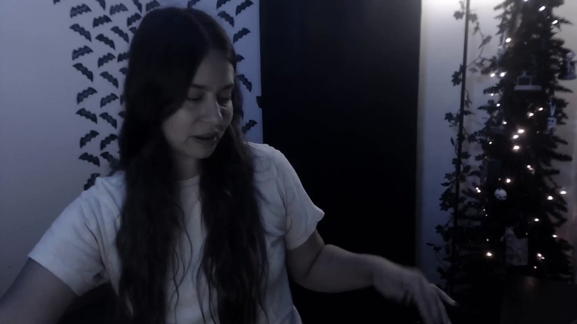 Gallery image thumbnail from LadyMarceline's myfreecams stream on, 10/28/2023, 06:21 image 2 of 20