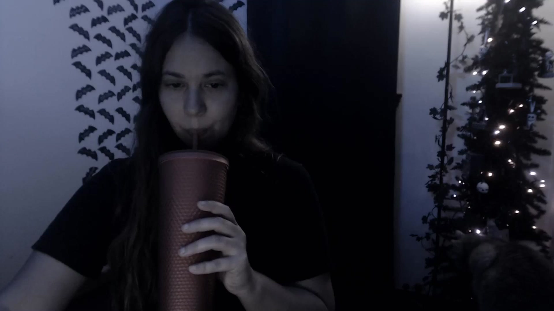 Gallery image thumbnail from LadyMarceline's myfreecams stream on, 12/03/2023, 07:21 image 3 of 20