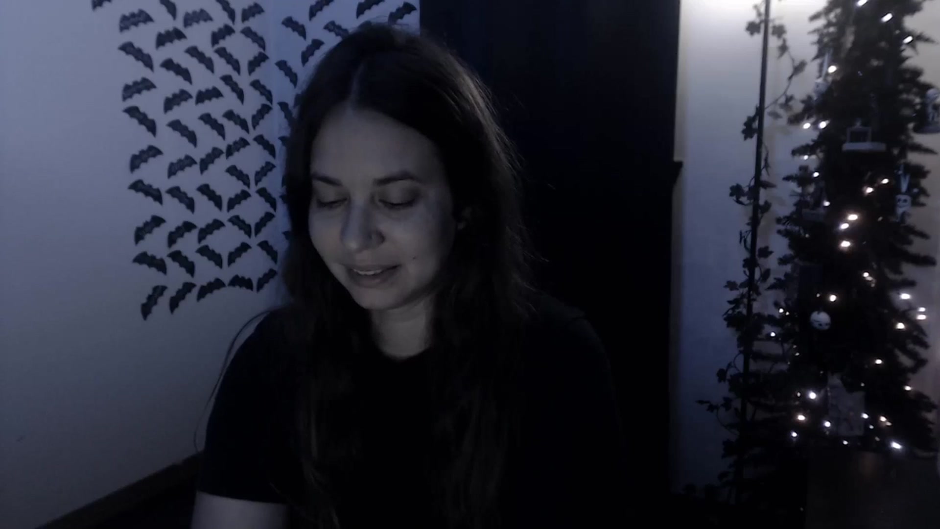 Gallery image thumbnail from LadyMarceline's myfreecams stream on, 12/03/2023, 07:21 image 12 of 20