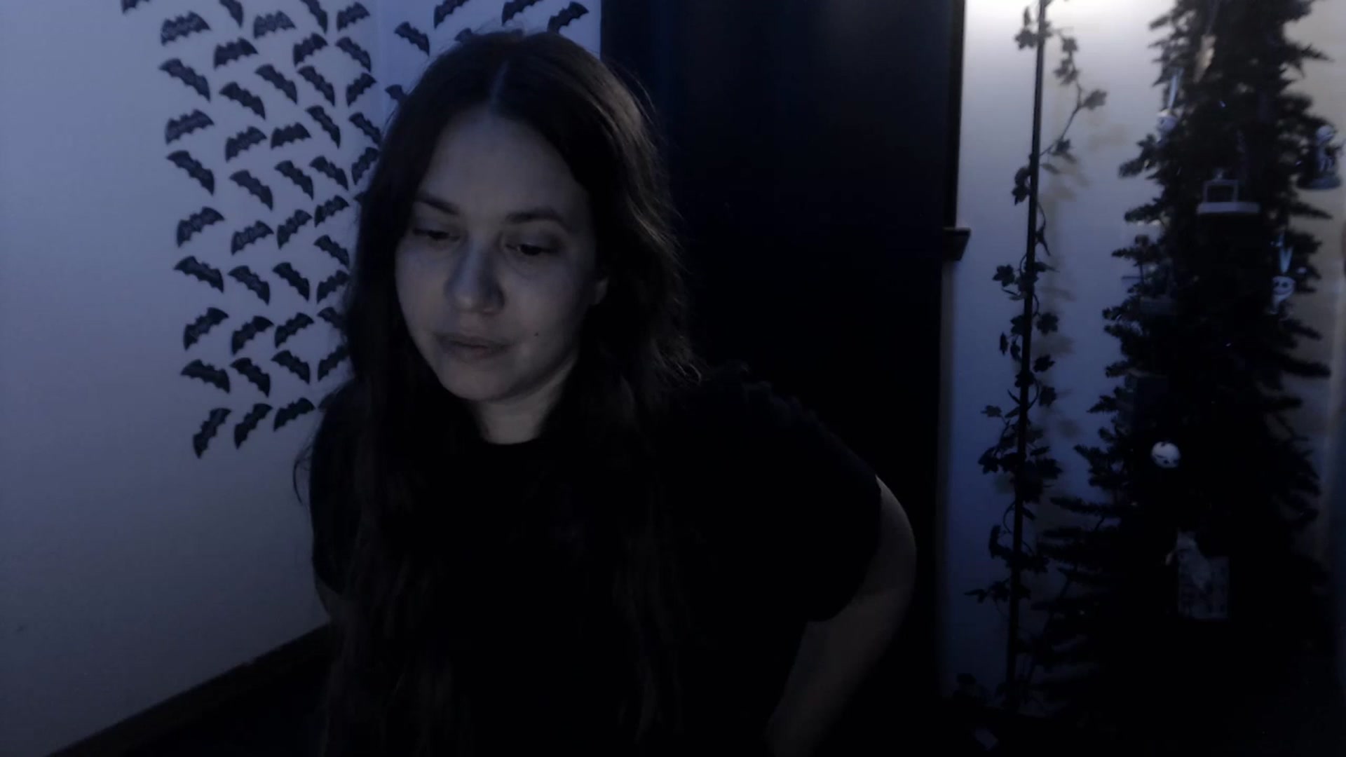 Gallery image thumbnail from LadyMarceline's myfreecams stream on, 12/16/2023, 07:18 image 17 of 20