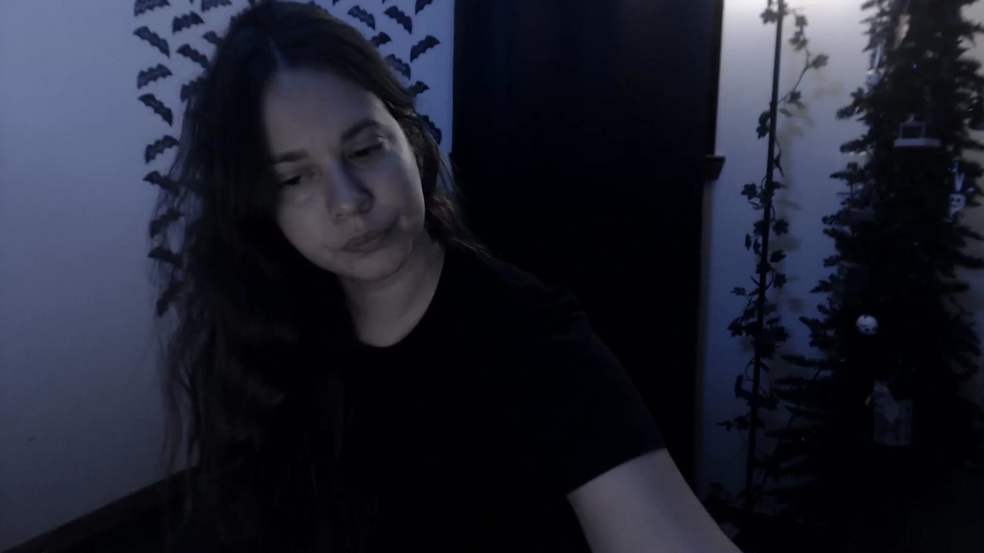 Gallery image thumbnail from LadyMarceline's myfreecams stream on, 12/17/2023, 06:04 image 20 of 20