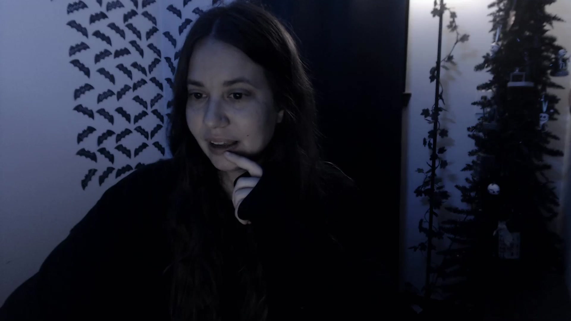 Gallery image thumbnail from LadyMarceline's myfreecams stream on, 12/28/2023, 05:10 image 18 of 20