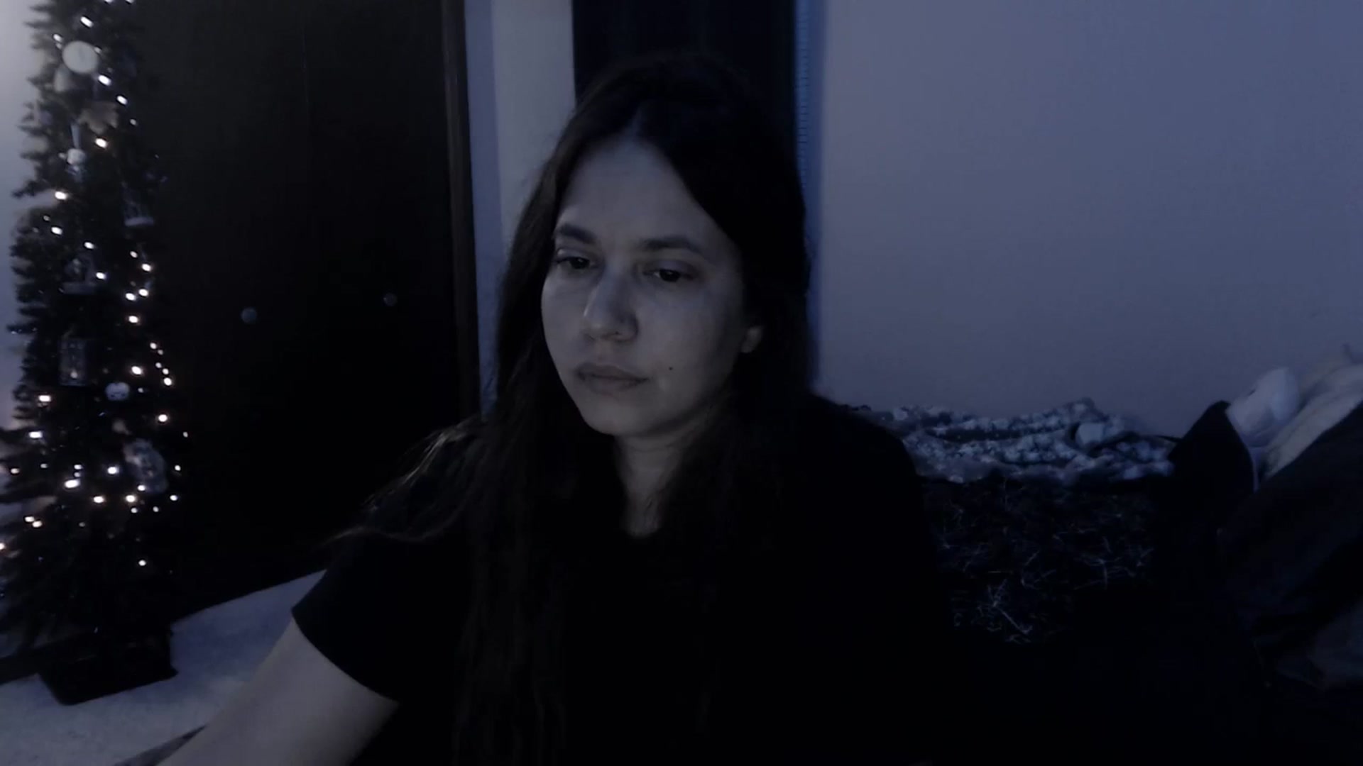 Gallery image thumbnail from LadyMarceline's myfreecams stream on, 01/25/2024, 07:38 image 12 of 20