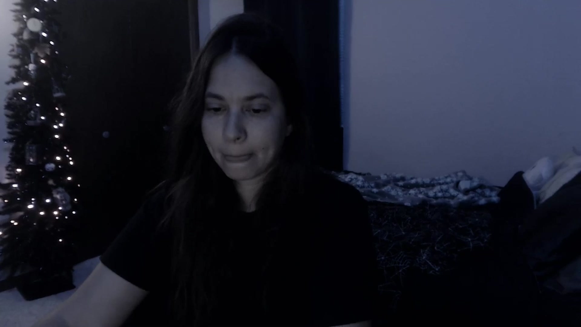 Gallery image thumbnail from LadyMarceline's myfreecams stream on, 01/25/2024, 07:38 image 15 of 20
