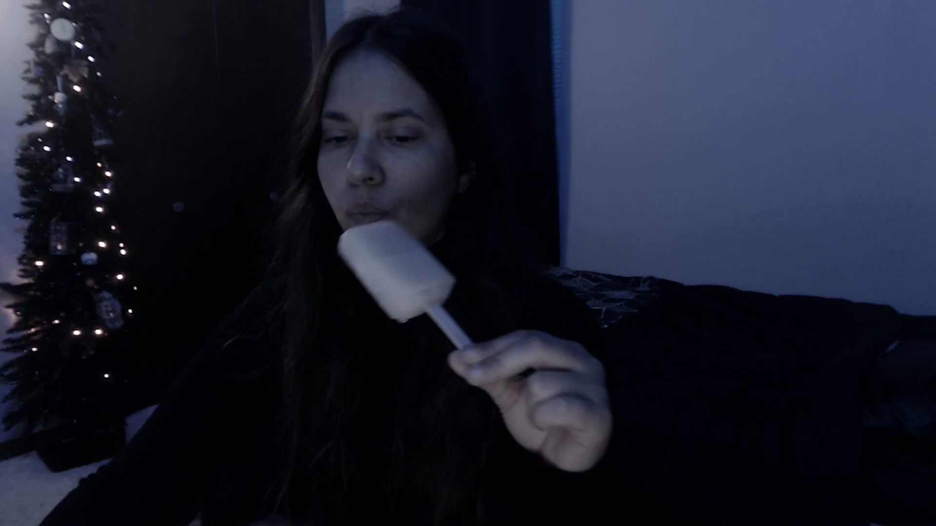 Gallery image thumbnail from LadyMarceline's myfreecams stream on, 02/10/2024, 06:27 image 11 of 20