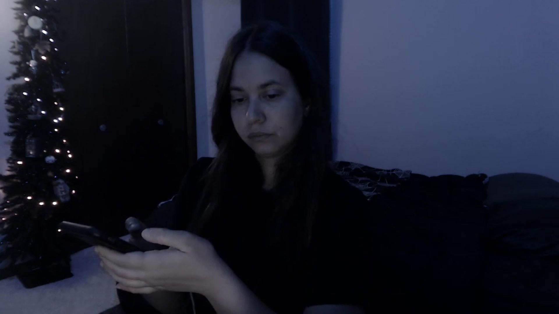 Gallery image thumbnail from LadyMarceline's myfreecams stream on, 02/21/2024, 06:37 image 18 of 20