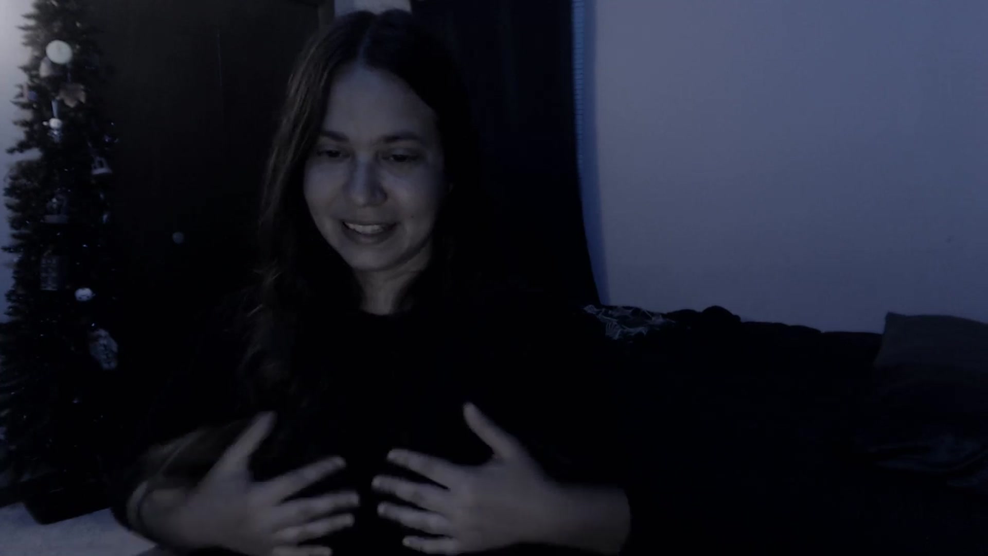 Gallery image thumbnail from LadyMarceline's myfreecams stream on, 03/14/2024, 05:12 image 11 of 20