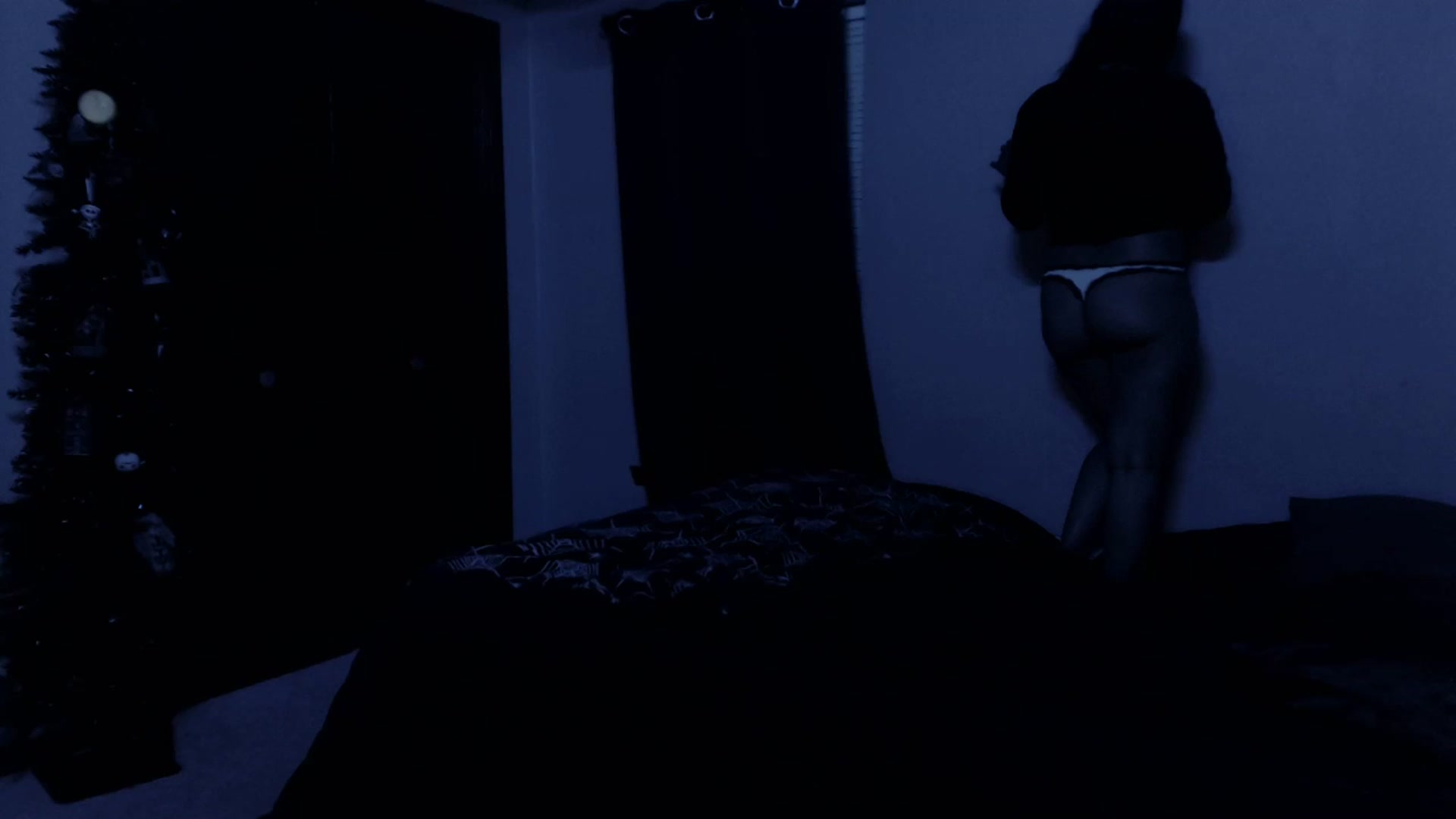 Gallery image thumbnail from LadyMarceline's myfreecams stream on, 03/14/2024, 06:07 image 12 of 20