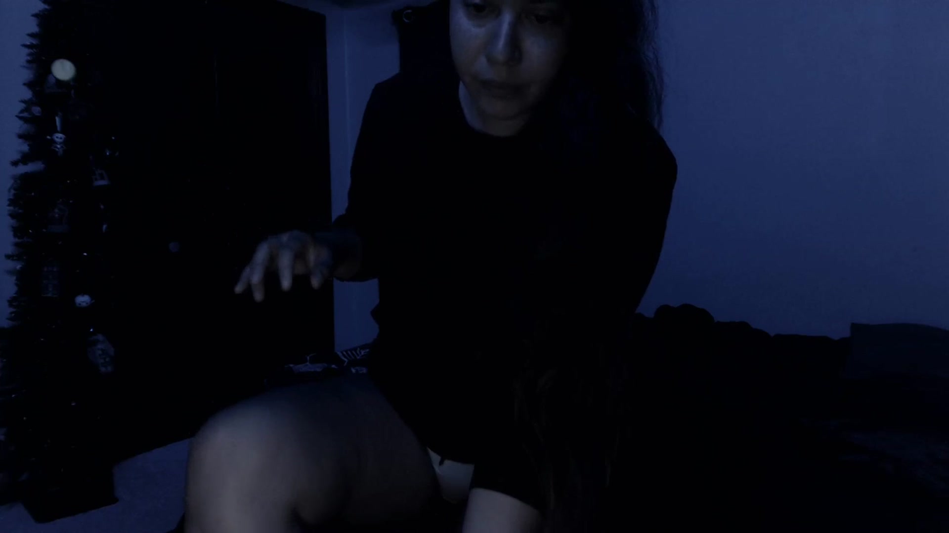 Gallery image thumbnail from LadyMarceline's myfreecams stream on, 03/14/2024, 06:07 image 15 of 20