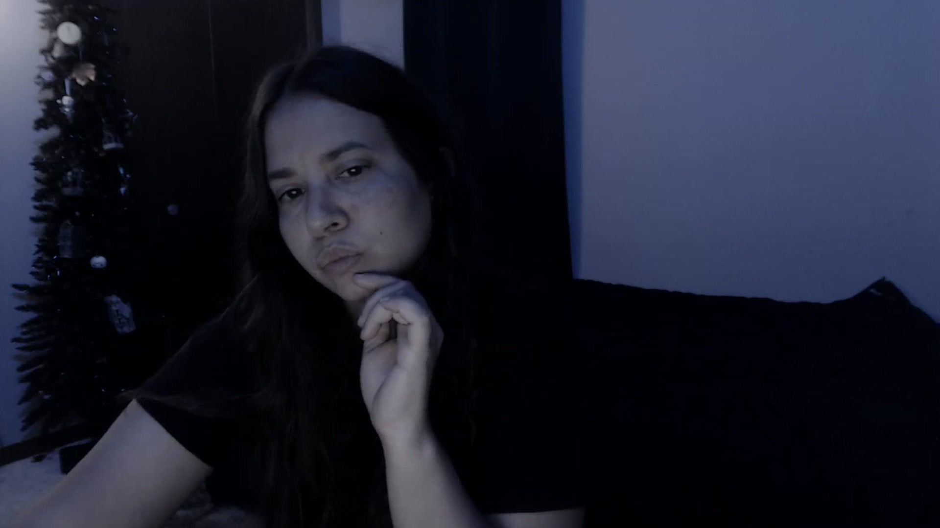 Gallery image thumbnail from LadyMarceline's myfreecams stream on, 04/04/2024, 05:57 image 19 of 20