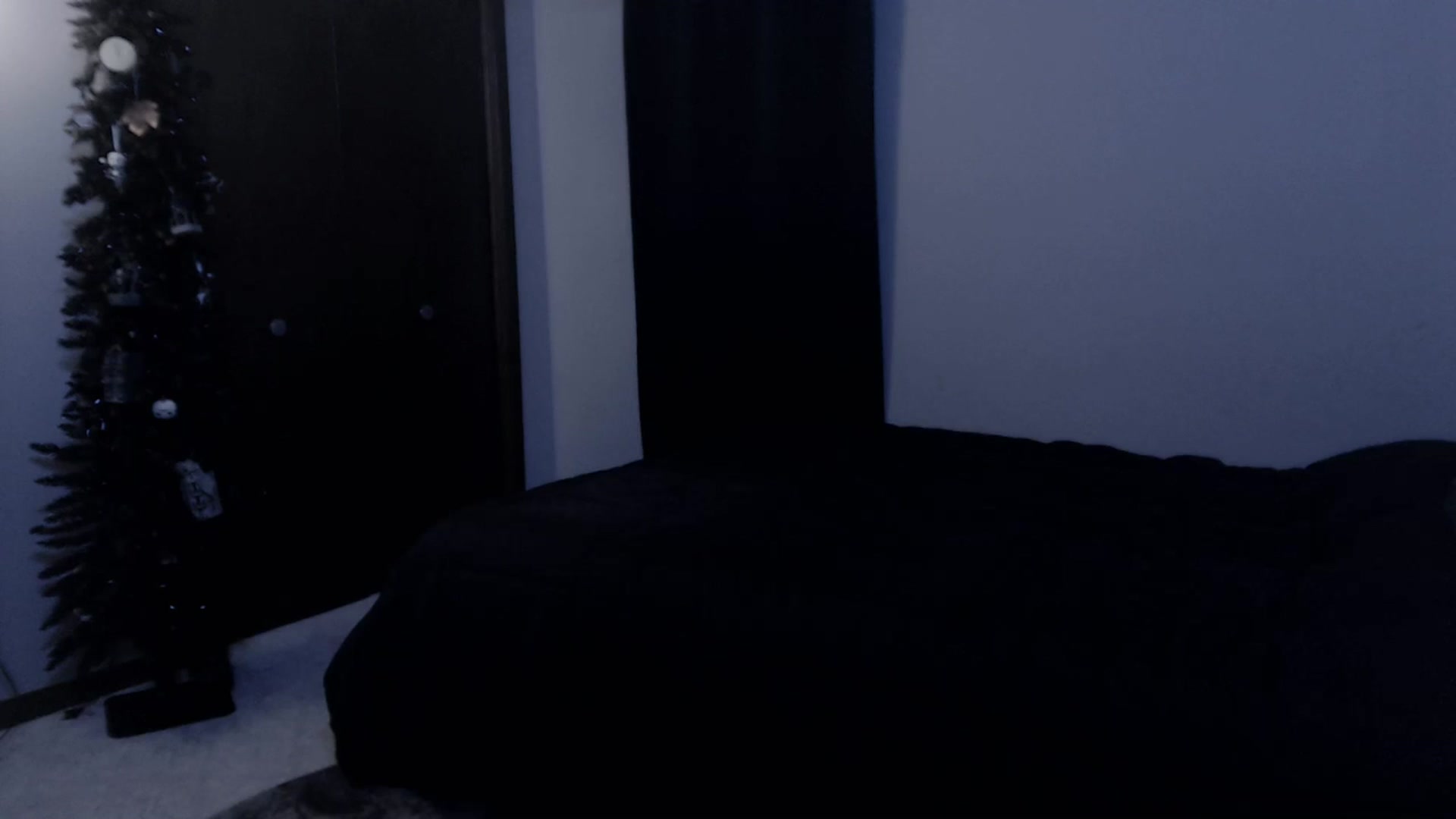Gallery image thumbnail from LadyMarceline's myfreecams stream on, 04/06/2024, 06:31 image 16 of 20