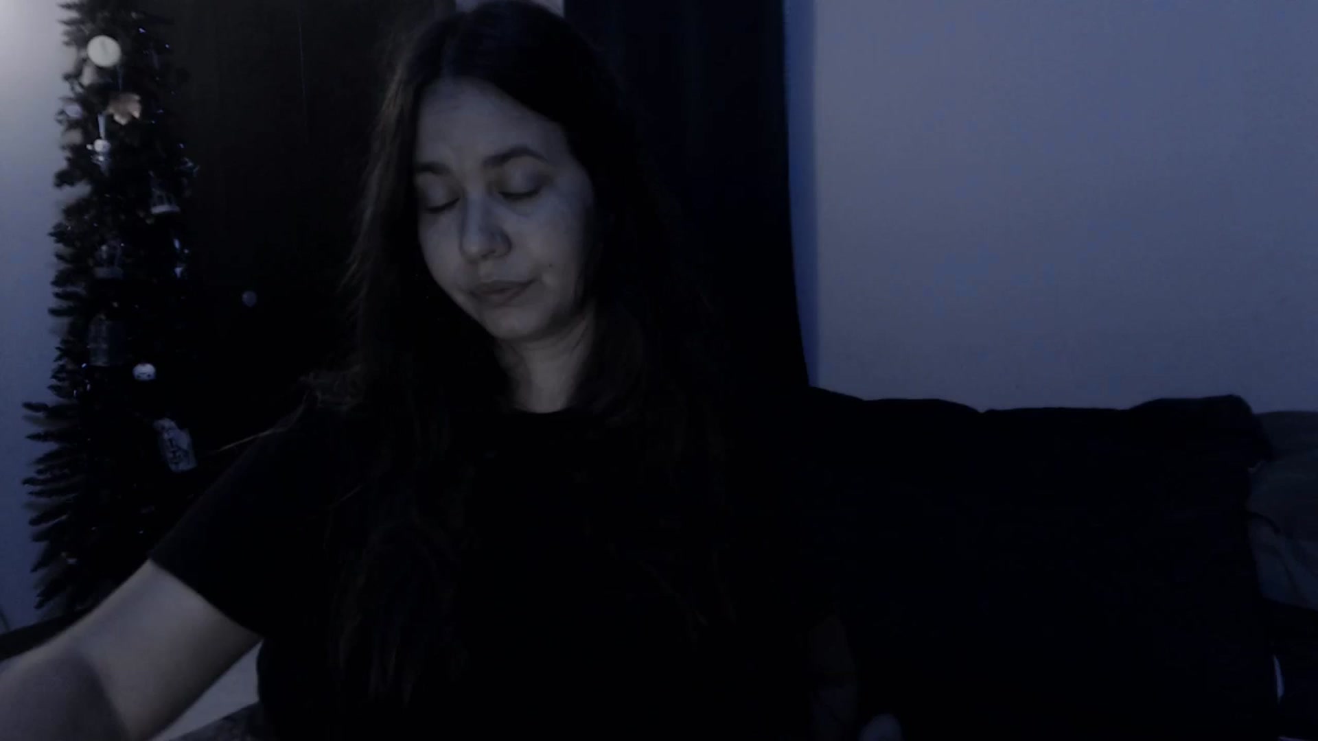 Gallery image thumbnail from LadyMarceline's myfreecams stream on, 04/12/2024, 05:35 image 5 of 20