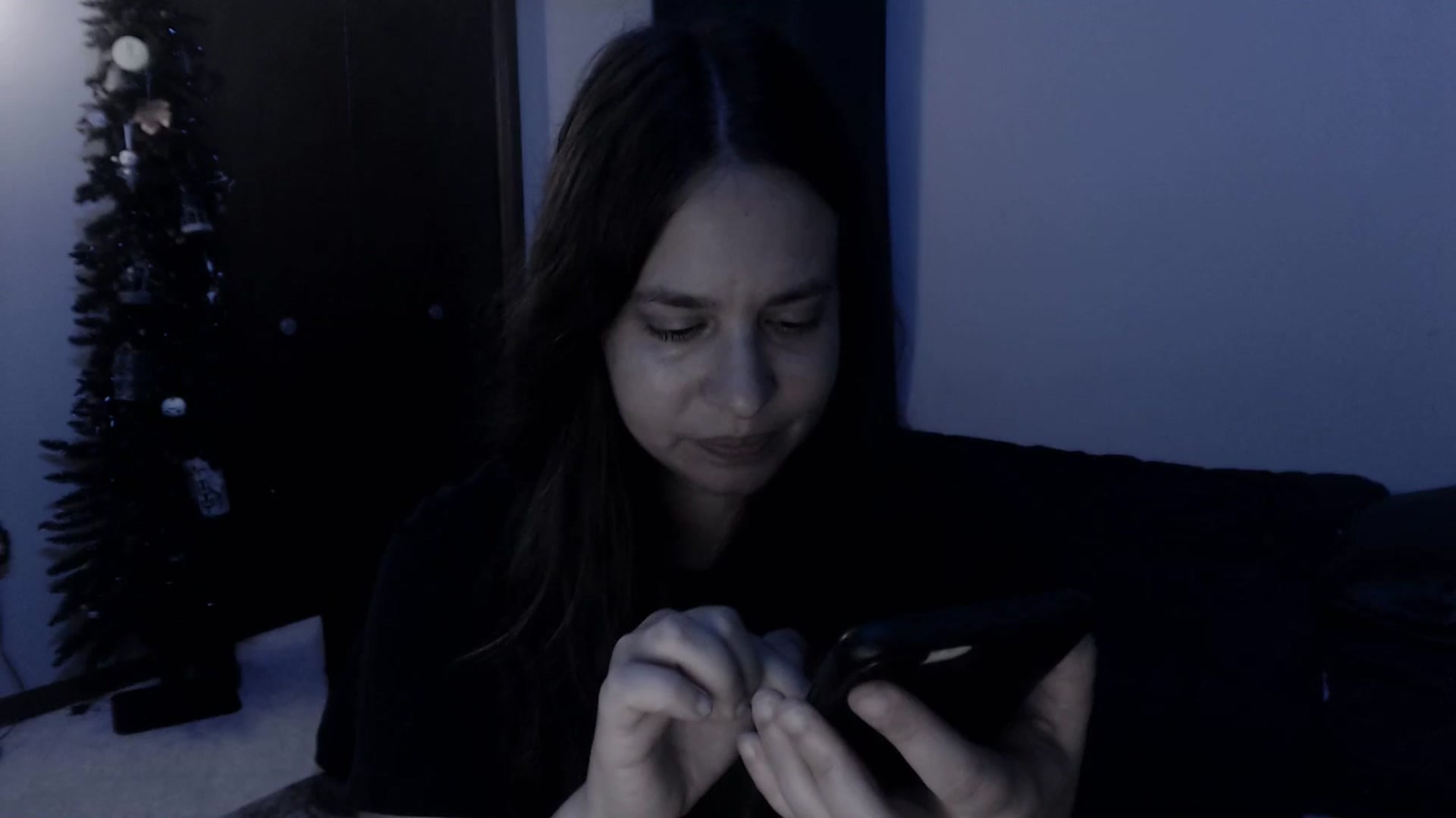 Gallery image thumbnail from LadyMarceline's myfreecams stream on, 04/16/2024, 04:49 image 6 of 20