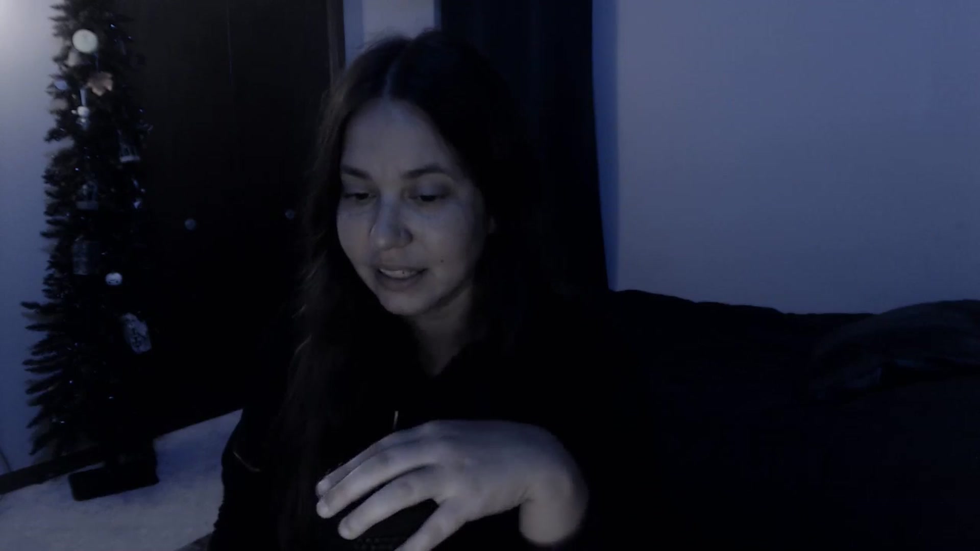 Gallery image thumbnail from LadyMarceline's myfreecams stream on, 05/05/2024, 06:22 image 5 of 20