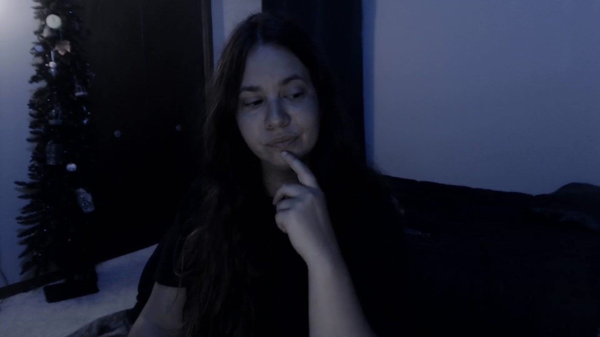 Gallery image thumbnail from LadyMarceline's myfreecams stream on, 05/08/2024, 04:20 image 14 of 20