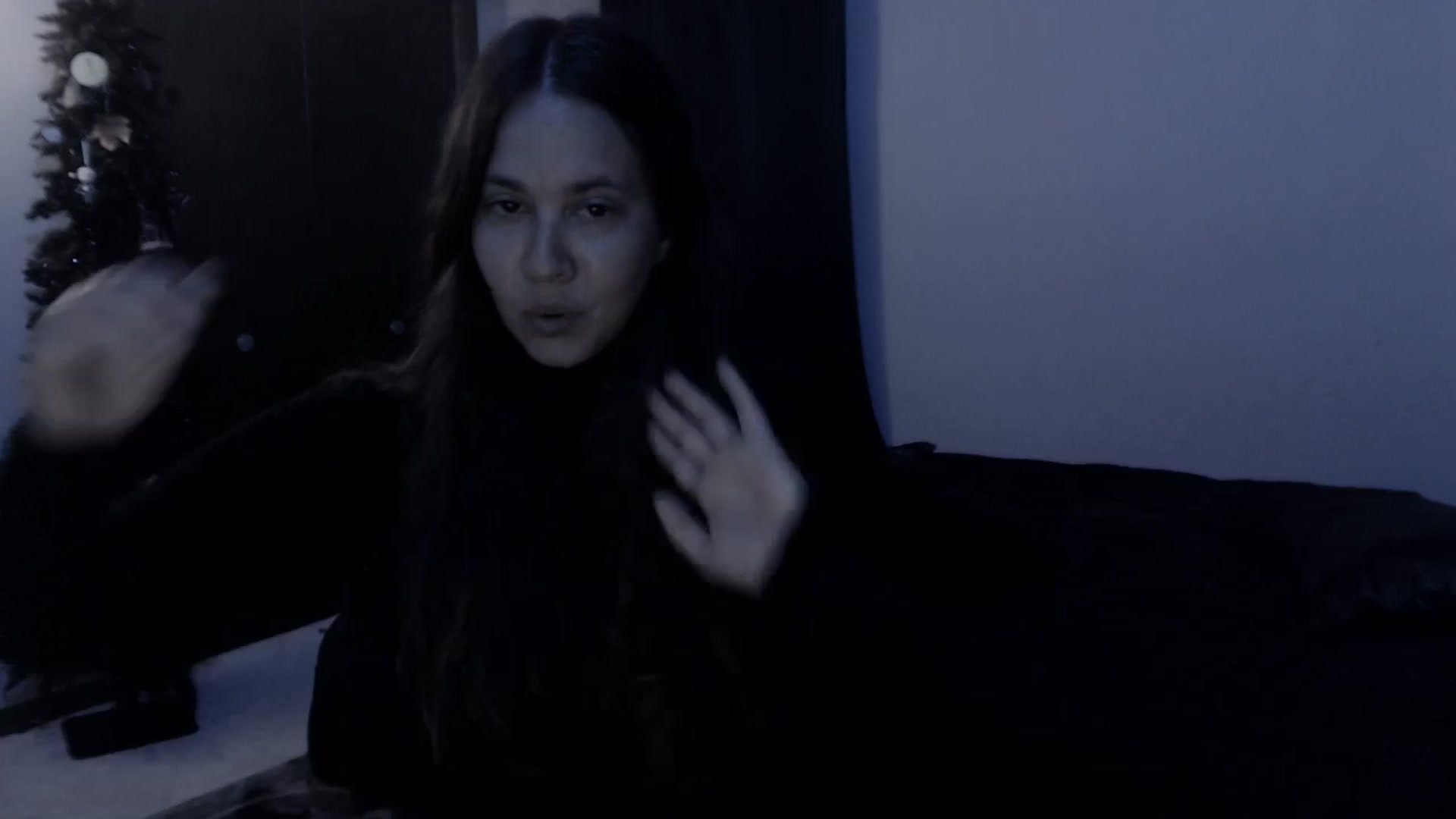 Gallery image thumbnail from LadyMarceline's myfreecams stream on, 05/19/2024, 05:35 image 12 of 20