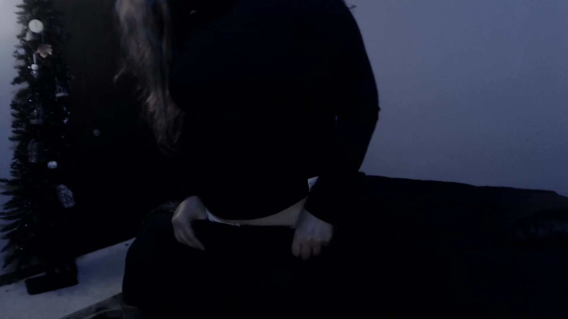 Gallery image thumbnail from LadyMarceline's myfreecams stream on, 05/19/2024, 06:32 image 12 of 20