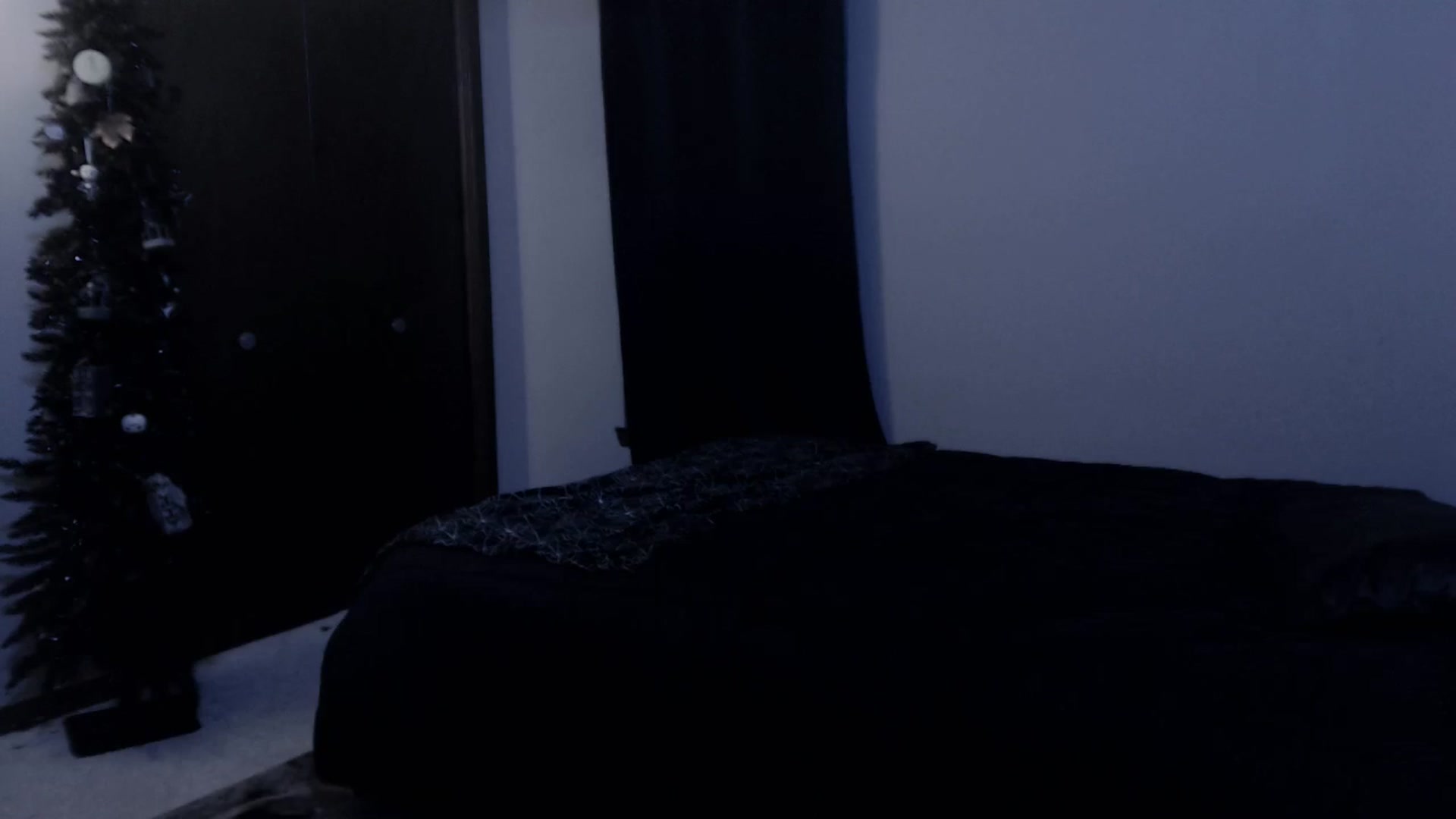 Gallery image thumbnail from LadyMarceline's myfreecams stream on, 05/19/2024, 06:32 image 9 of 20