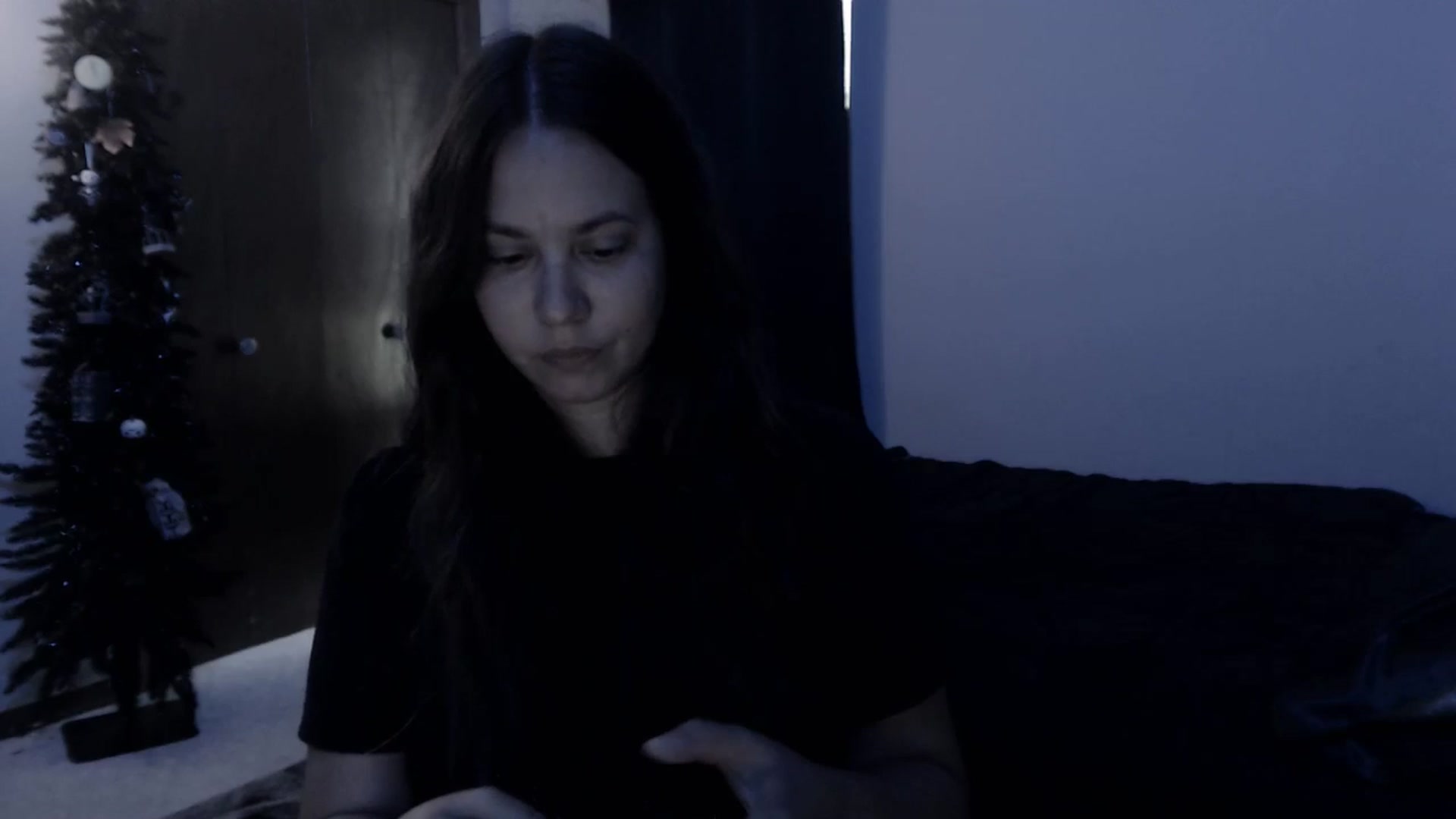 Gallery image thumbnail from LadyMarceline's myfreecams stream on, 05/24/2024, 21:43 image 14 of 20
