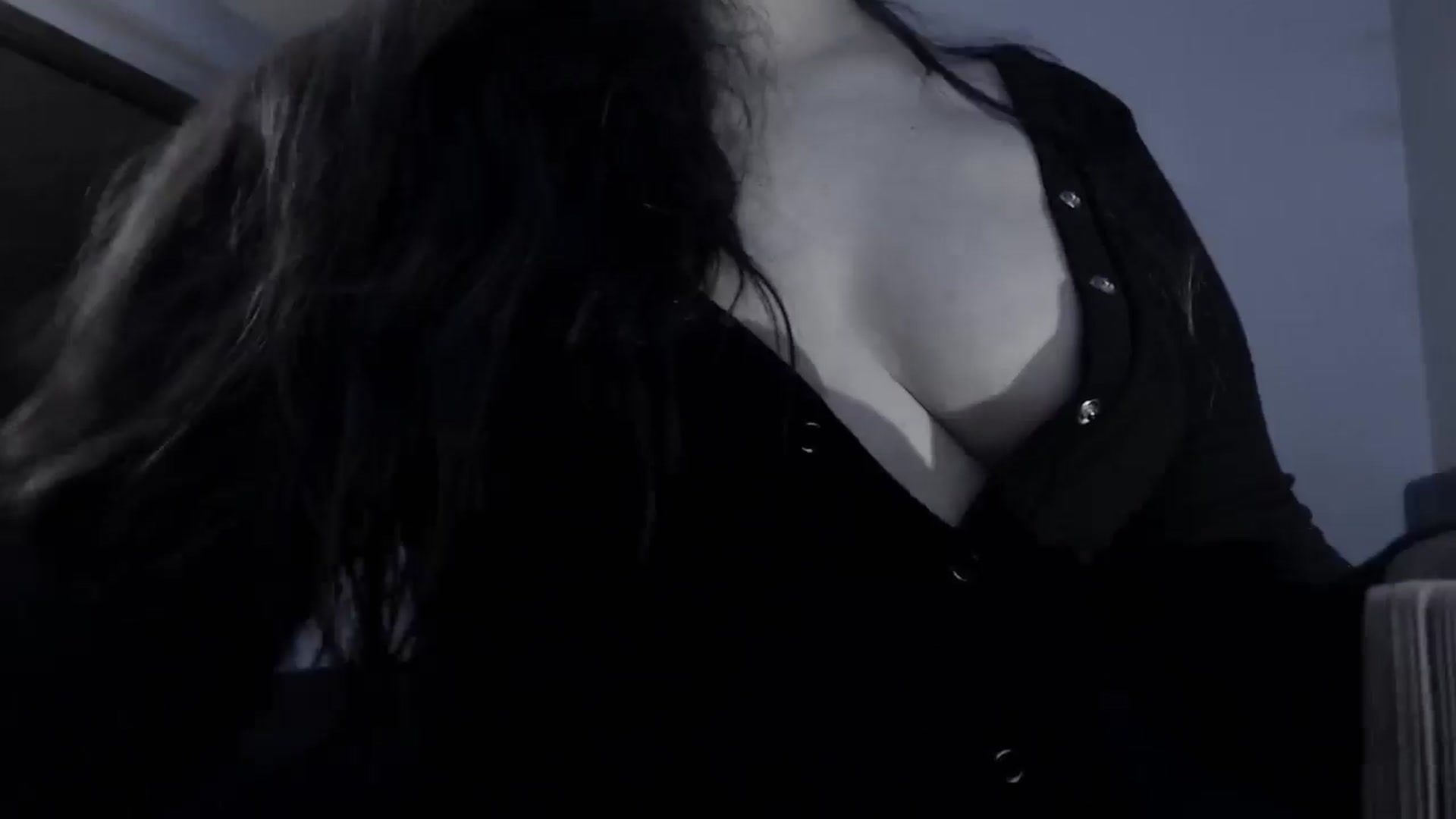 Gallery image thumbnail from LadyMarceline's myfreecams stream on, 07/27/2024, 06:44 image 19 of 20