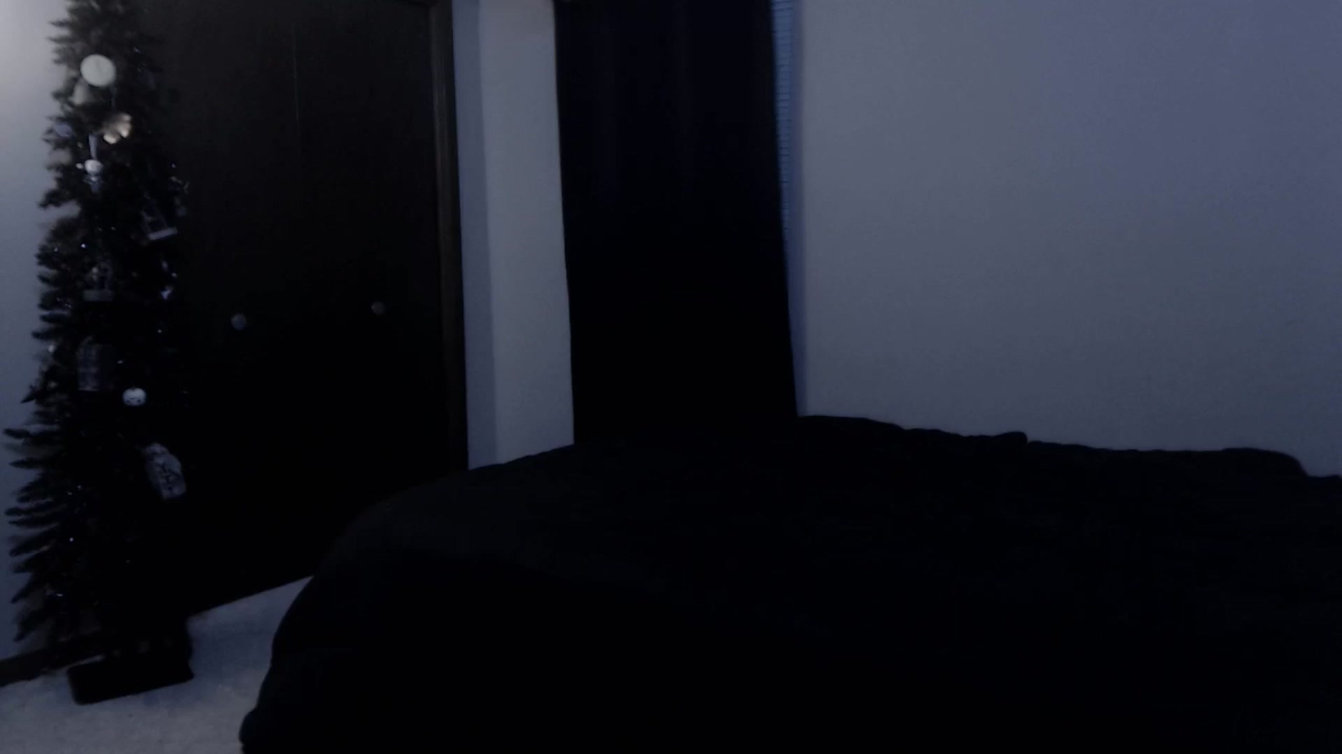 Gallery image thumbnail from LadyMarceline's myfreecams stream on, 07/30/2024, 04:58 image 3 of 20