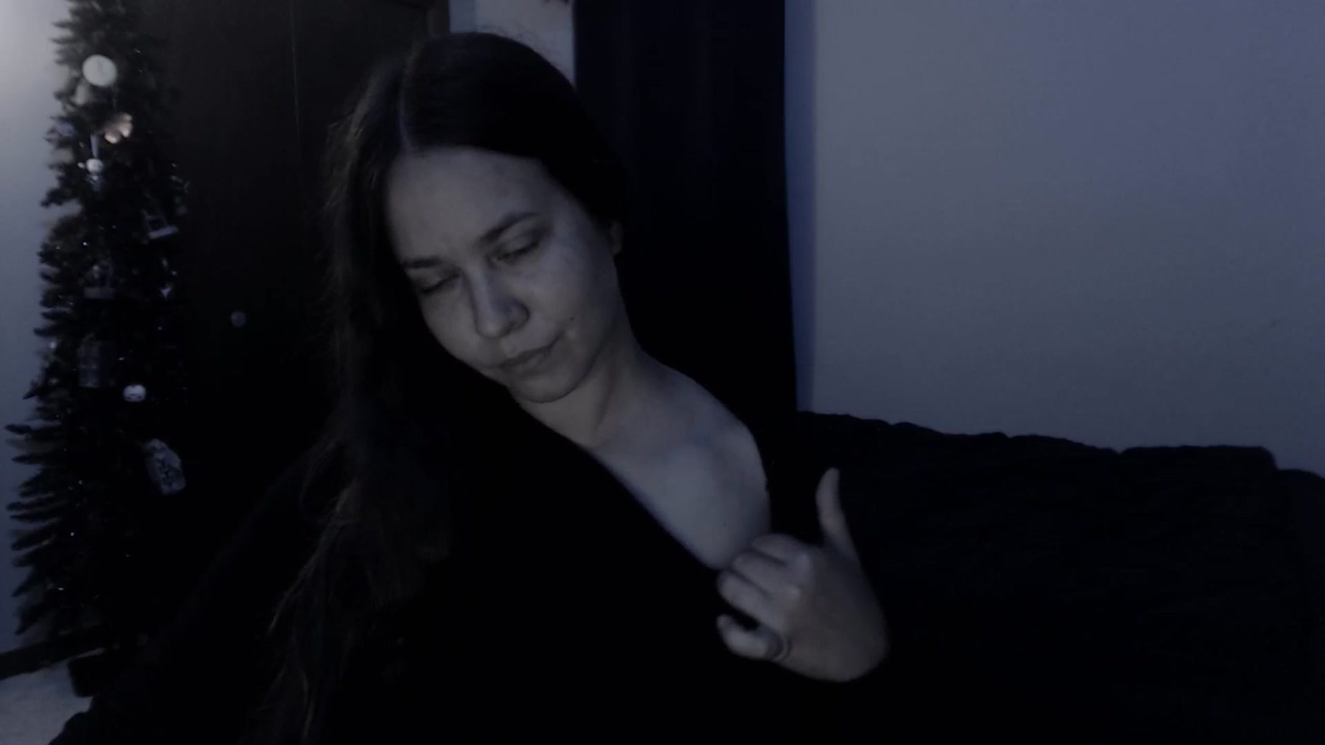 Gallery image thumbnail from LadyMarceline's myfreecams stream on, 08/02/2024, 05:02 image 13 of 20