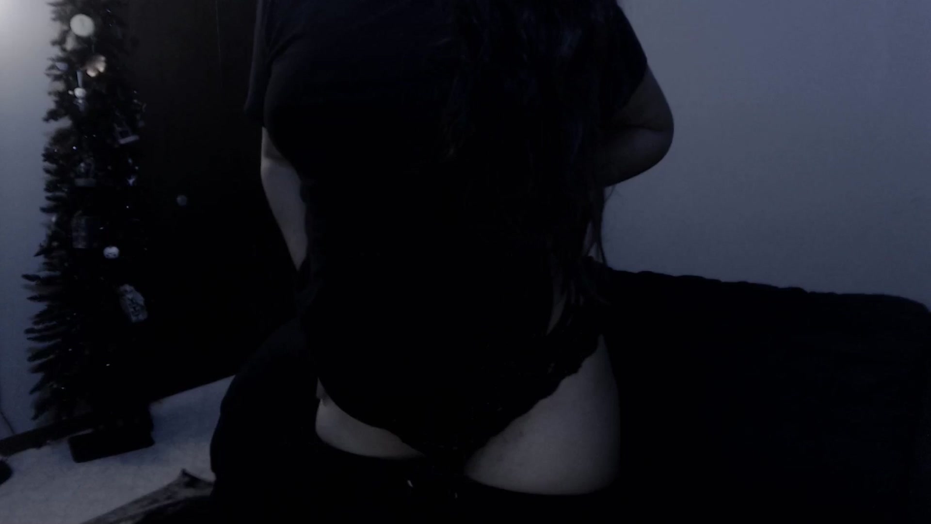 Gallery image thumbnail from LadyMarceline's myfreecams stream on, 09/08/2024, 06:27 image 2 of 20