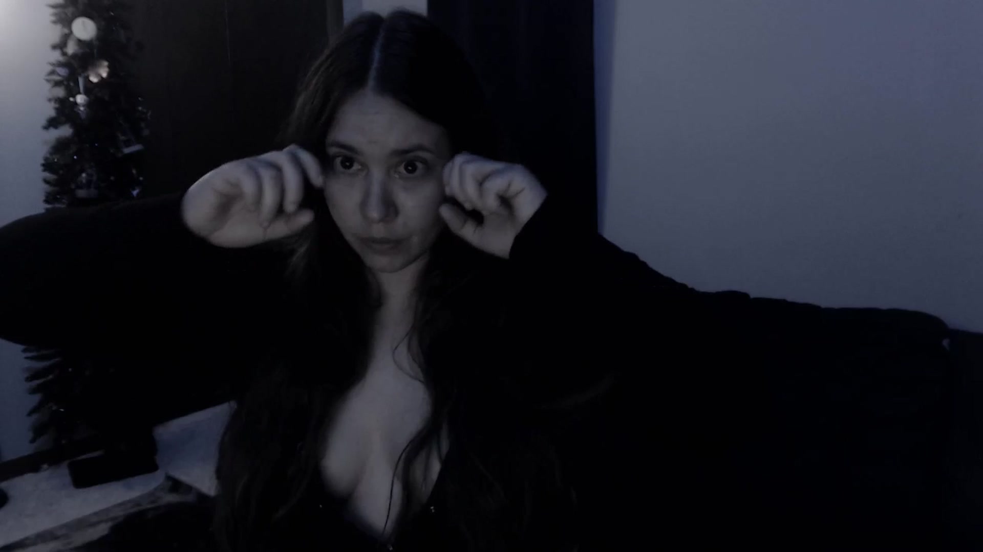 Gallery image thumbnail from LadyMarceline's myfreecams stream on, 09/14/2024, 06:30 image 11 of 20