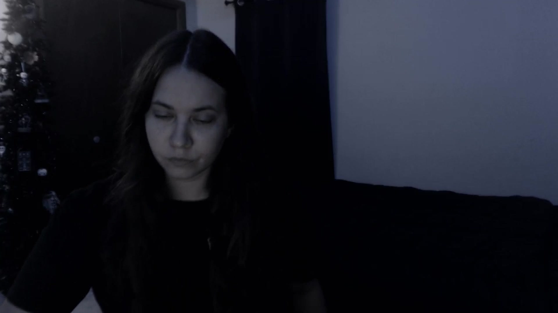 Gallery image thumbnail from LadyMarceline's myfreecams stream on, 09/28/2024, 04:37 image 17 of 20