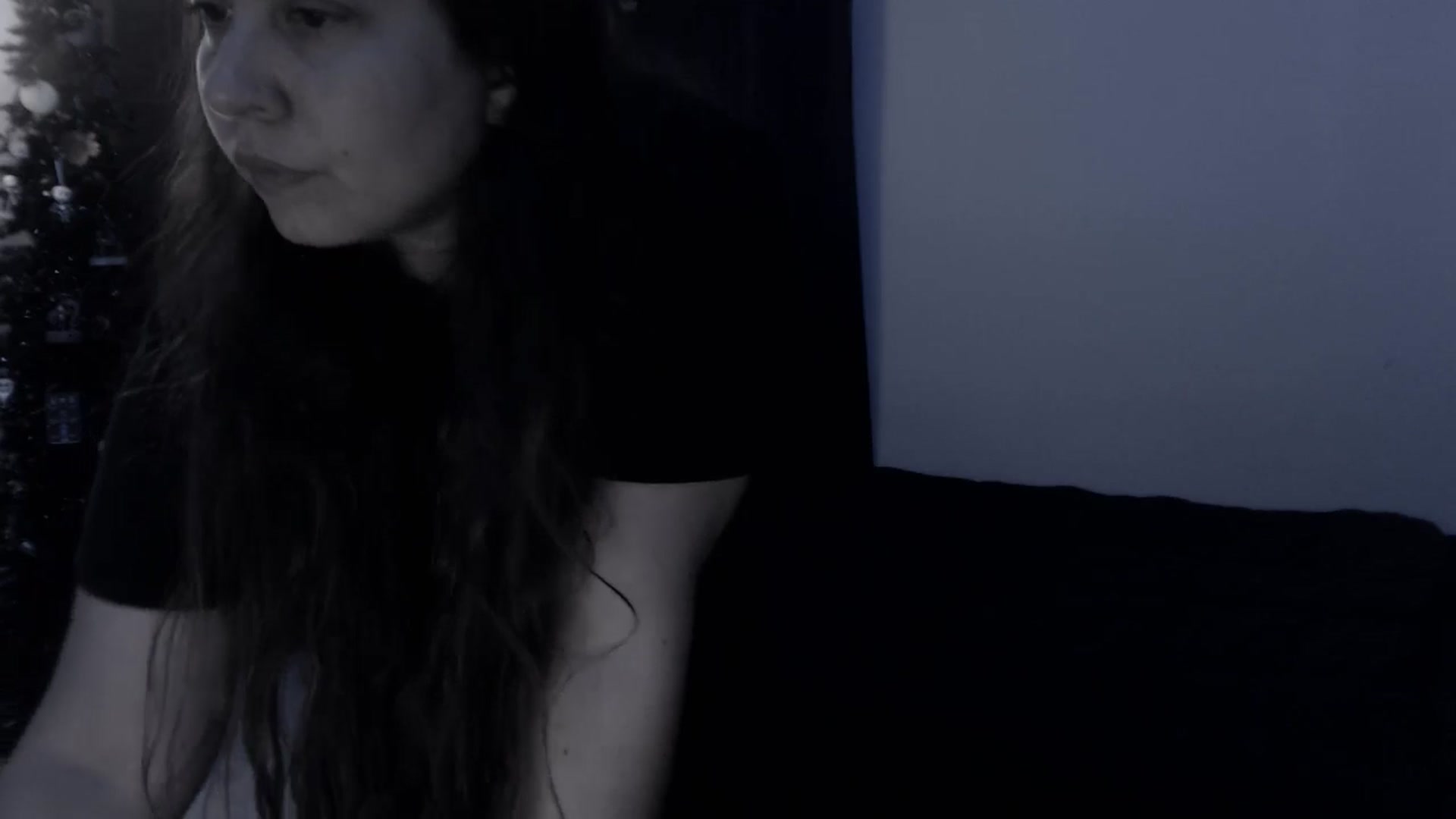 Gallery image thumbnail from LadyMarceline's myfreecams stream on, 09/28/2024, 04:37 image 16 of 20