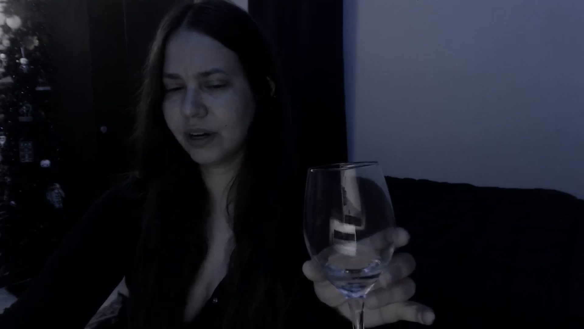 Gallery image thumbnail from LadyMarceline's myfreecams stream on, 09/29/2024, 05:25 image 10 of 20