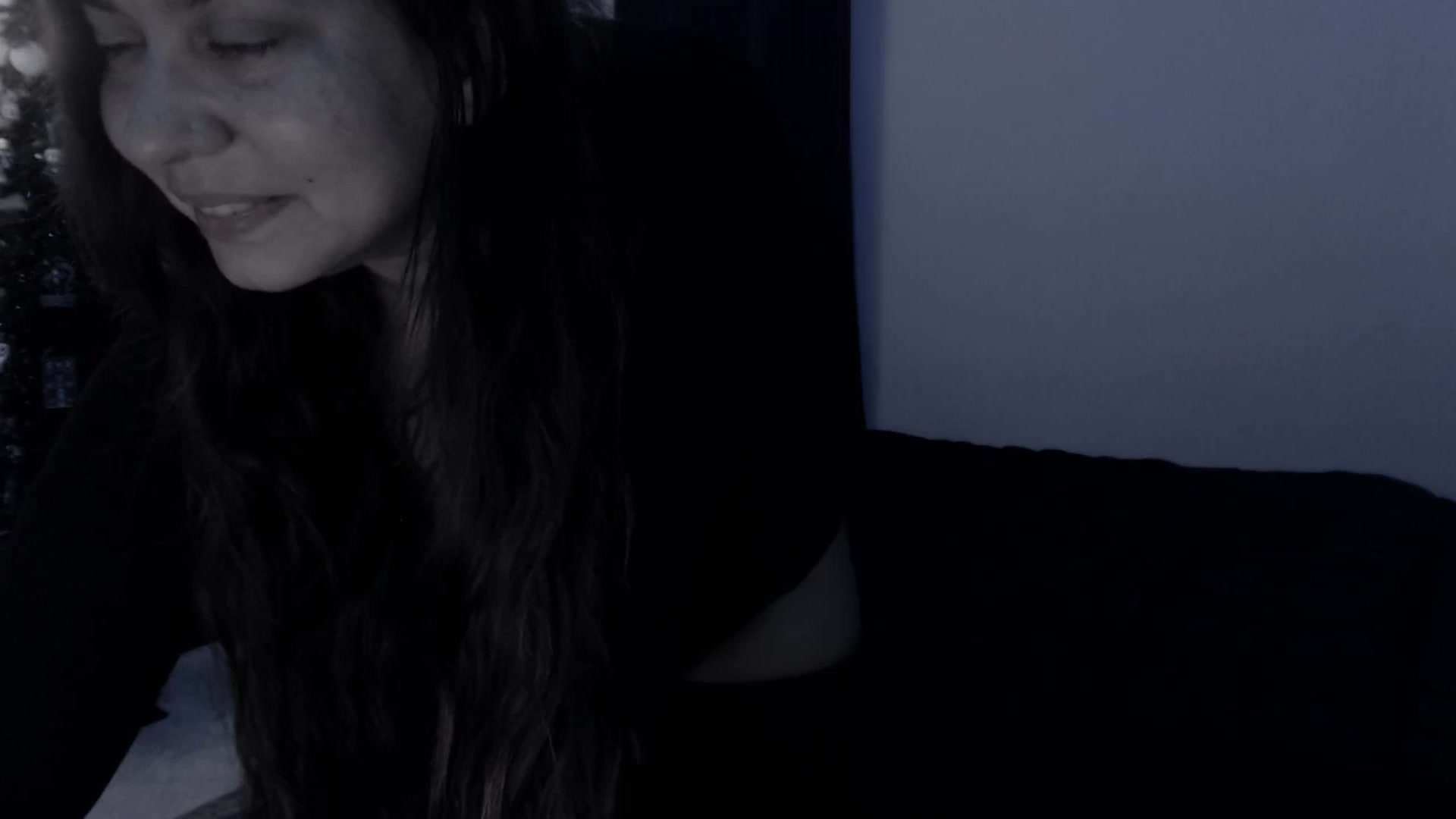 Gallery image thumbnail from LadyMarceline's myfreecams stream on, 09/29/2024, 05:25 image 4 of 20