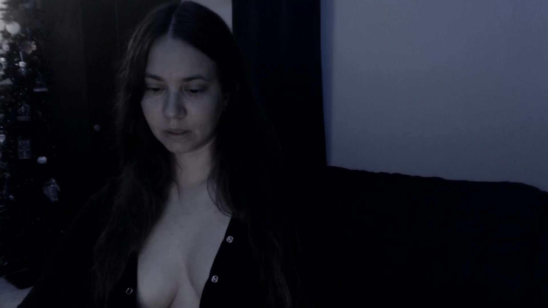 Gallery image thumbnail from LadyMarceline's myfreecams stream on, 09/29/2024, 05:25 image 17 of 20