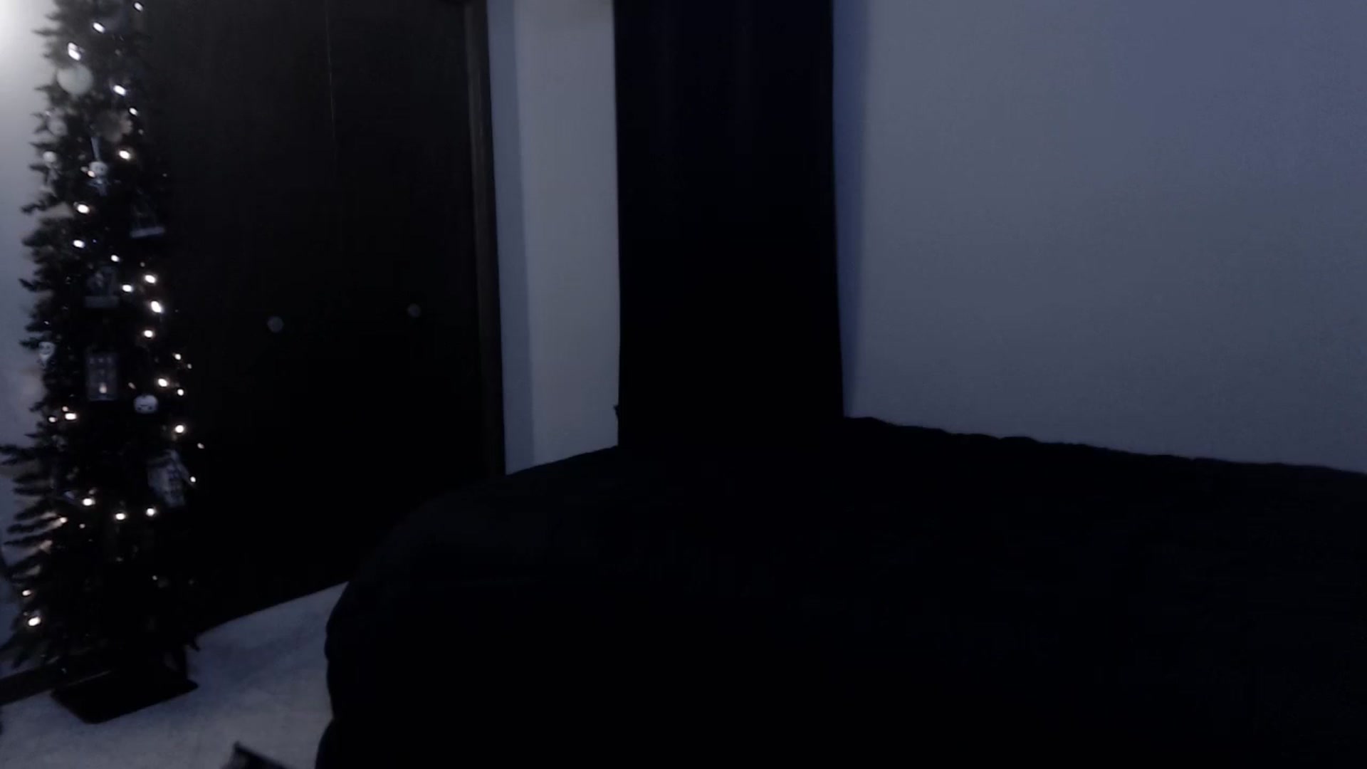Gallery image thumbnail from LadyMarceline's myfreecams stream on, 10/15/2024, 04:45 image 6 of 20
