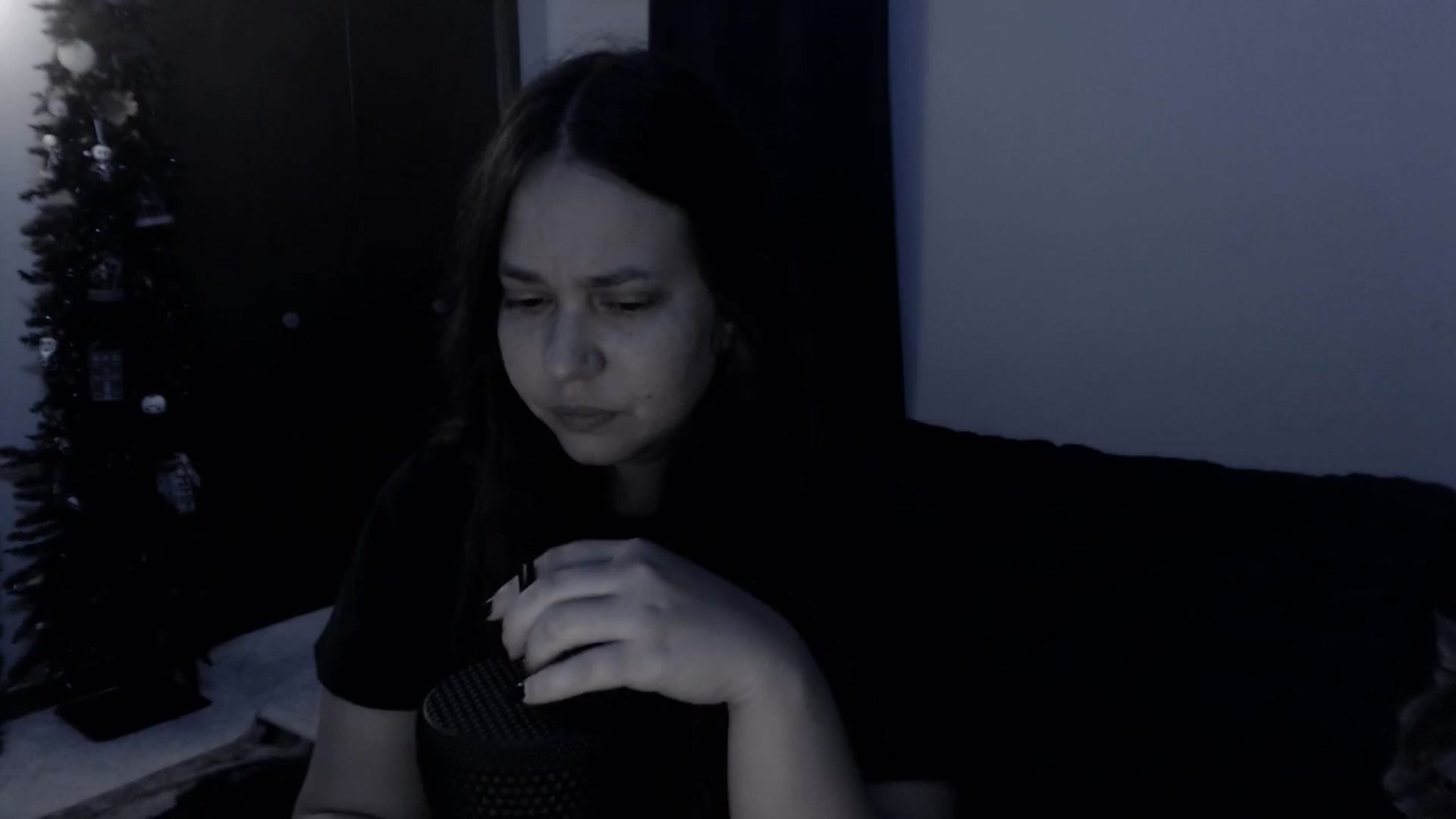 Gallery image thumbnail from LadyMarceline's myfreecams stream on, 10/17/2024, 05:10 image 17 of 20