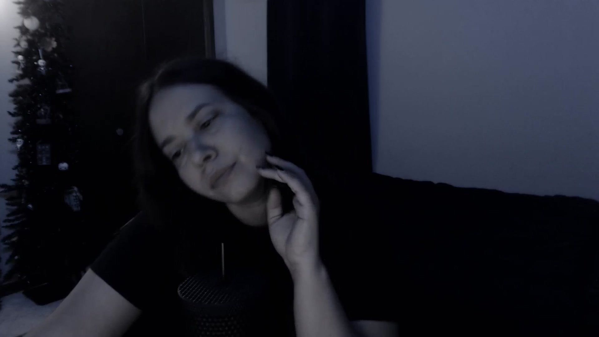 Gallery image thumbnail from LadyMarceline's myfreecams stream on, 10/17/2024, 05:10 image 19 of 20