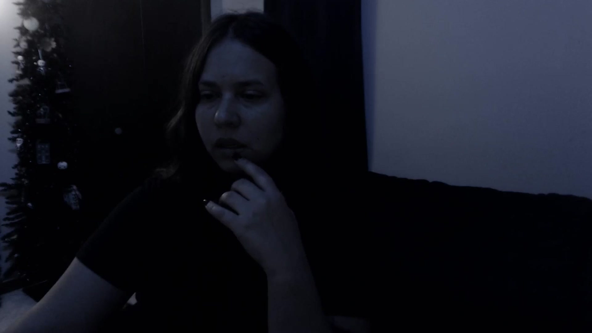 Gallery image thumbnail from LadyMarceline's myfreecams stream on, 10/17/2024, 05:10 image 14 of 20