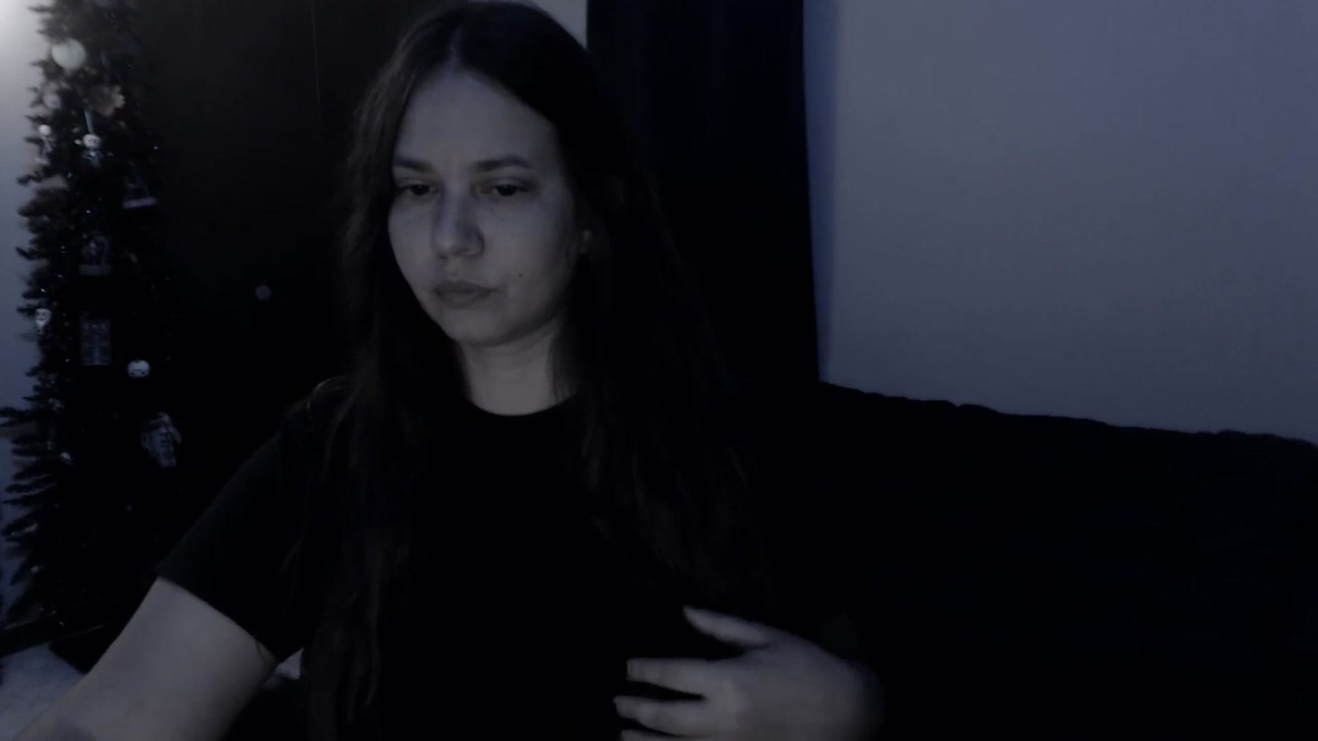 Gallery image thumbnail from LadyMarceline's myfreecams stream on, 10/17/2024, 05:10 image 10 of 20
