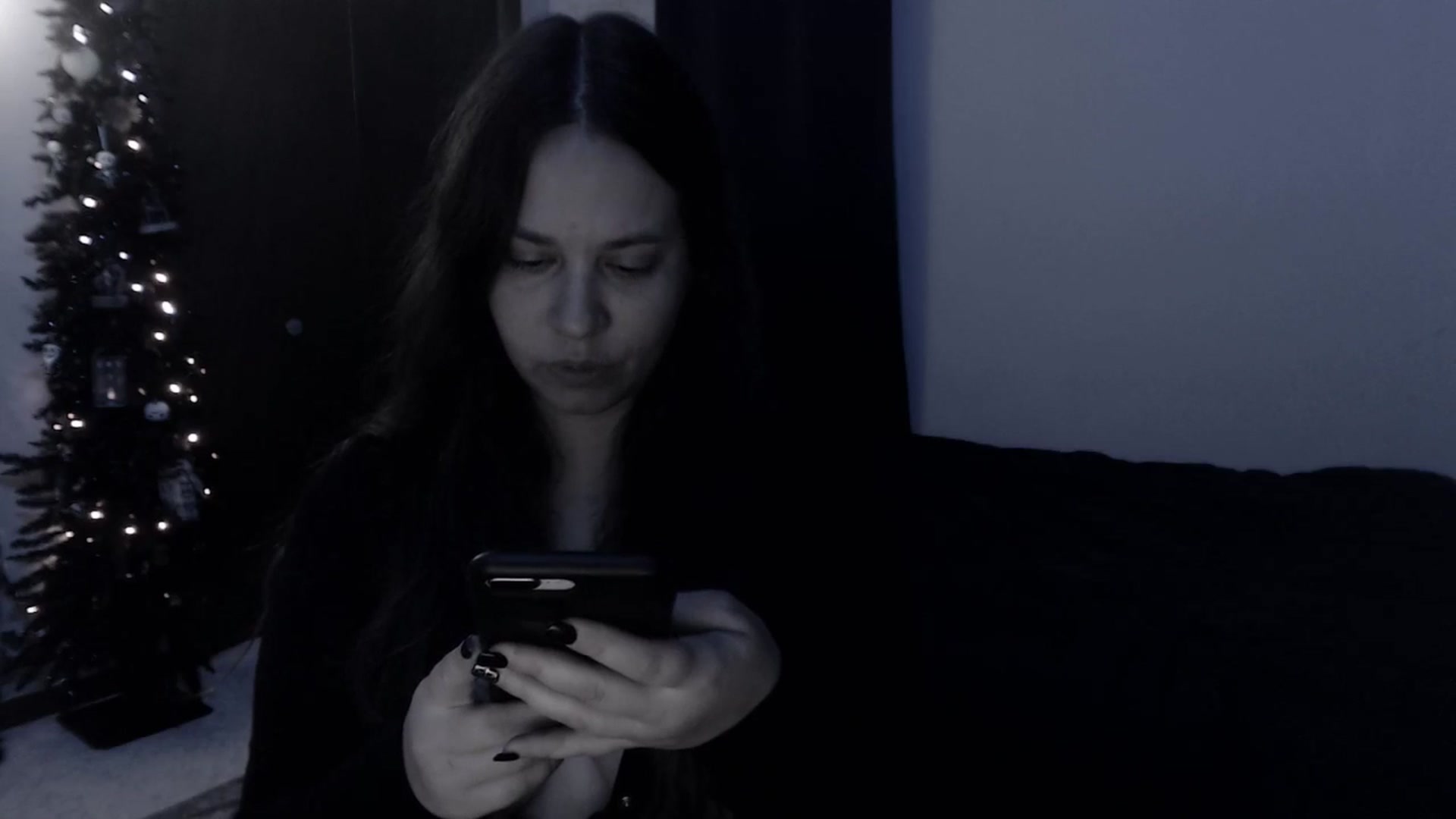 Gallery image thumbnail from LadyMarceline's myfreecams stream on, 10/20/2024, 05:30 image 10 of 20